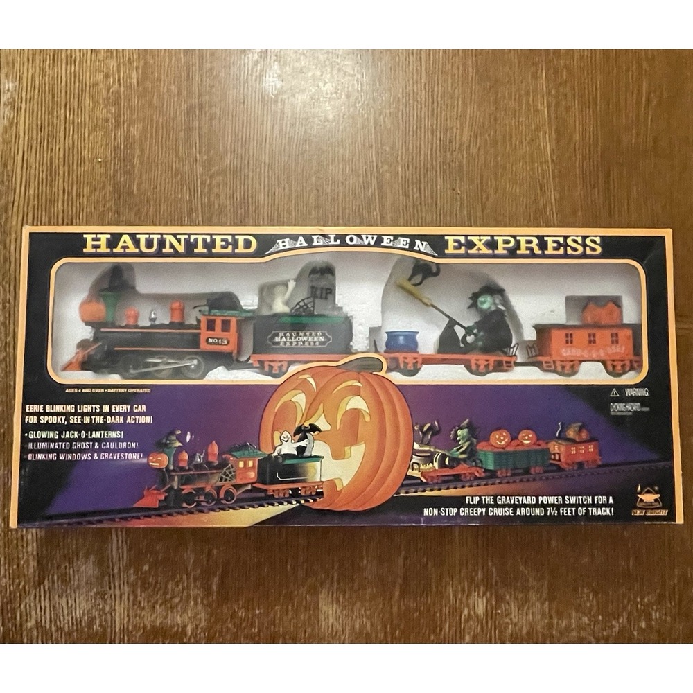 Vtg New Bright Haunted Halloween Express Train Set 1995 Lights Spooky CIB Works